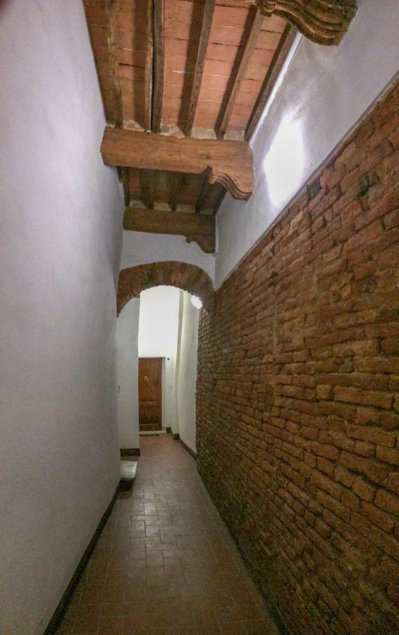 Elegante Luminoso Attico Centralissimo Siena Bagian luar foto